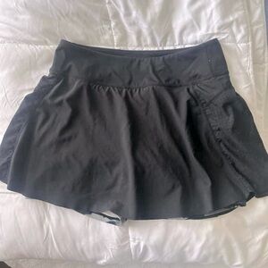 Women’s medium athletic skort